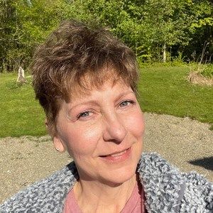 Meet your Posher, Suzann